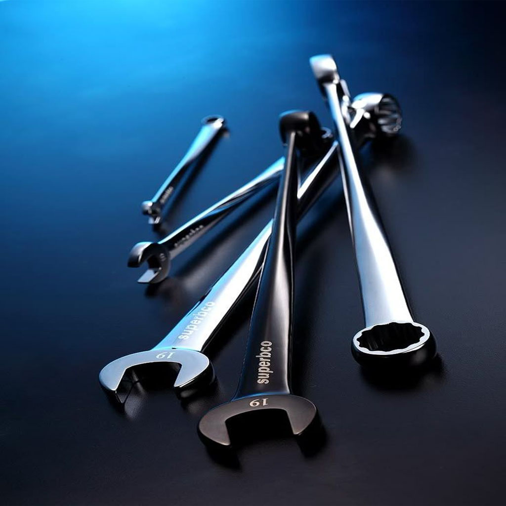 ابزار و تجهیزات صنعتی